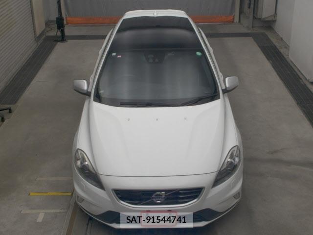 Volvo V40 2015 8862064-6