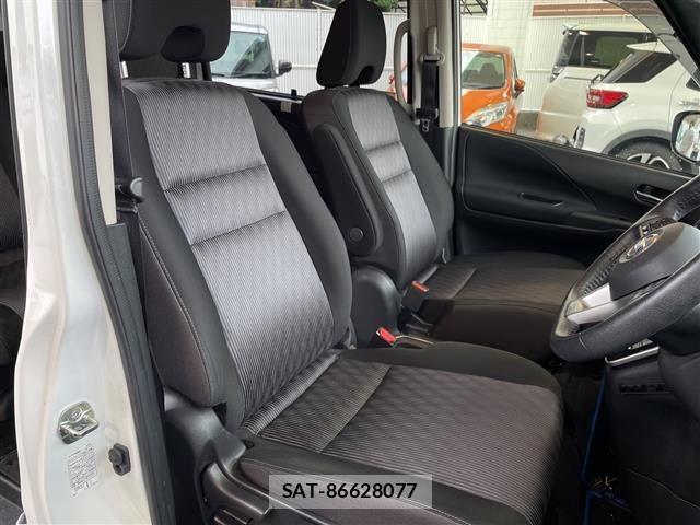 Nissan SERENA 2022 8926175-10