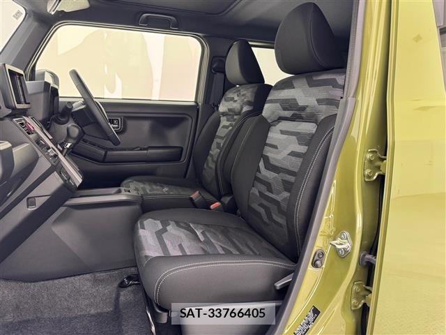 Daihatsu TAFT 2025 8697951-2