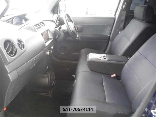 Toyota BB 2007 8910940-2