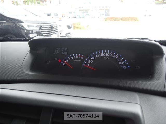 Toyota BB 2007 8910940-5