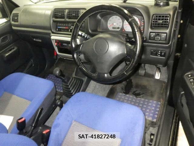 Suzuki JIMNY 2002 8933231-3