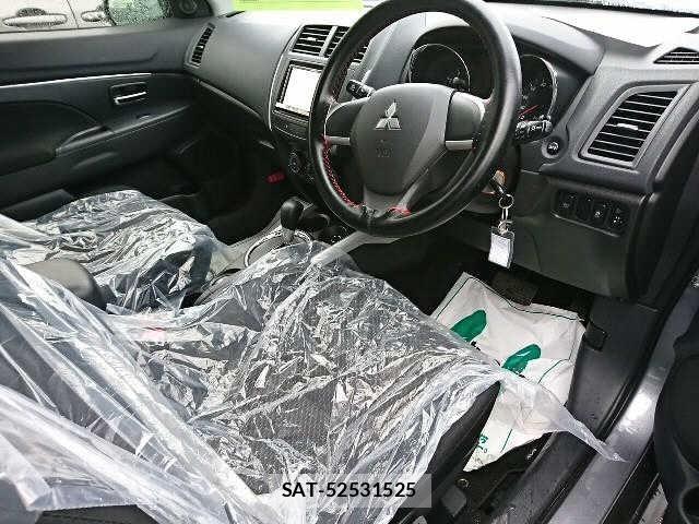Mitsubishi RVR 2014 8931635-3