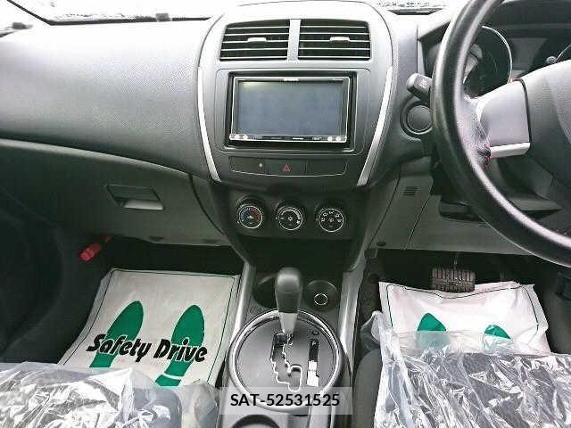 Mitsubishi RVR 2014 8931635-6