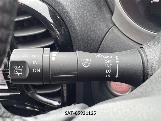 Nissan JUKE 2015 8902845-5