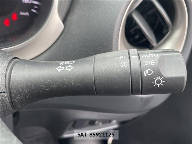Nissan JUKE 2015 8902845-7