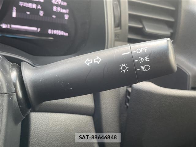 Honda FIT 2017 8921751-2