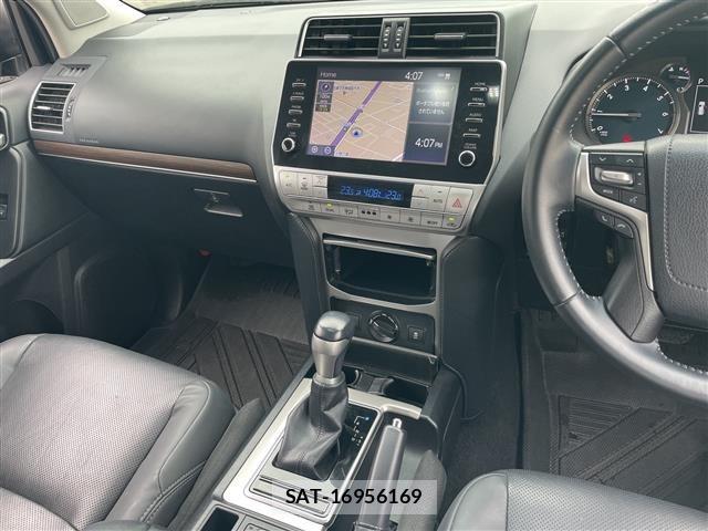 Toyota LAND CRUISER PRADO 2022 8907357-11