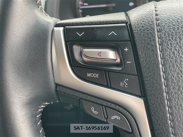 Toyota LAND CRUISER PRADO 2022 8907357-19