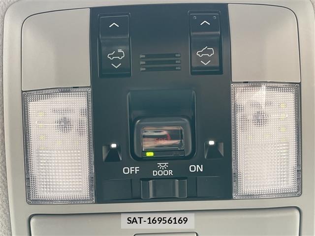 Toyota LAND CRUISER PRADO 2022 8907357-22