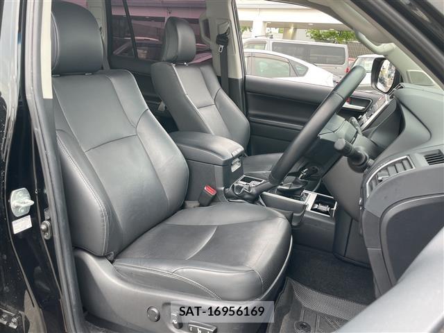 Toyota LAND CRUISER PRADO 2022 8907357-6