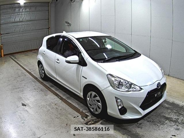 Toyota AQUA 2015 8705917-0