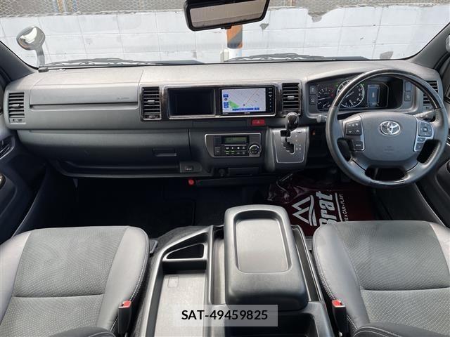 Toyota HIACE VAN 2026 8870274-14