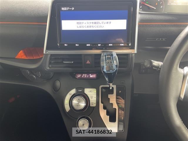 Toyota SIENTA 2019 8671217-9
