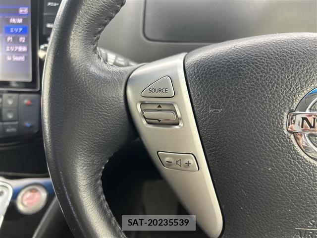 Nissan SERENA 2015 8671626-1