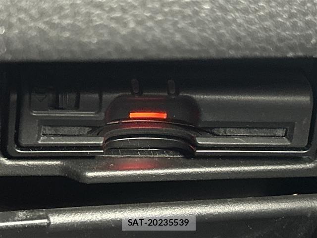 Nissan SERENA 2015 8671626-18
