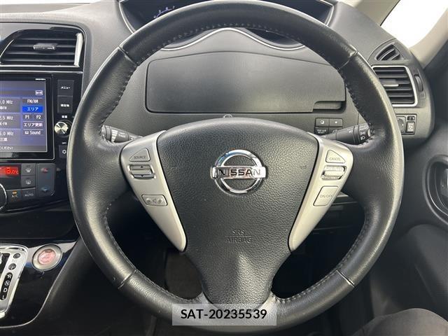 Nissan SERENA 2015 8671626-19