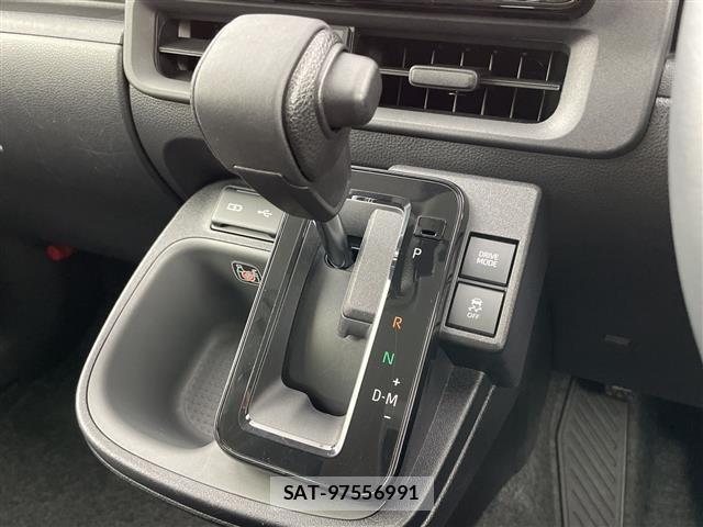 Toyota SIENTA 2025 8671218-3