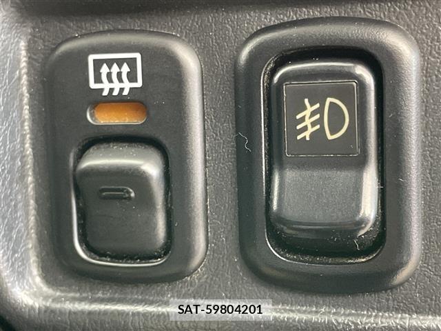 Daihatsu TERIOS KID 2007 8680517-17