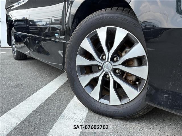 Nissan SERENA 2018 8671630-13
