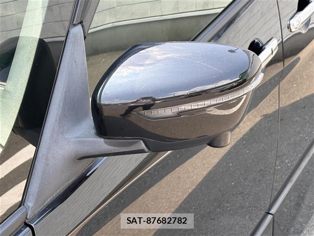 Nissan SERENA 2018 8671630-14