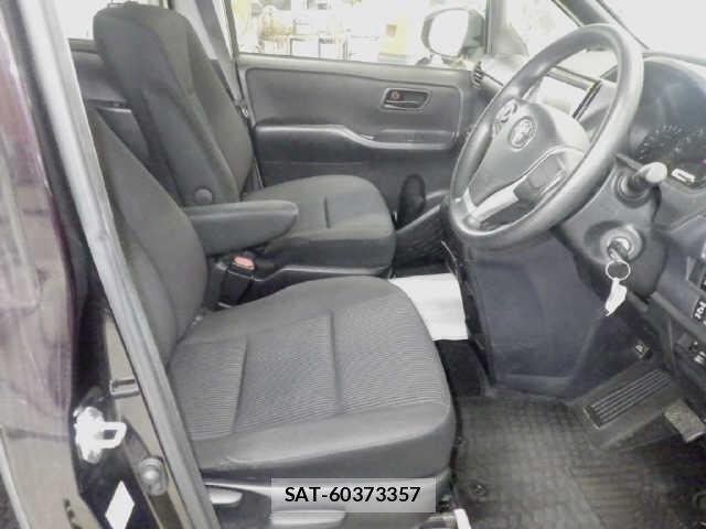 Toyota NOAH 2014 8706048-7