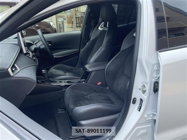Toyota COROLLA SPORT 2024 8688569-10