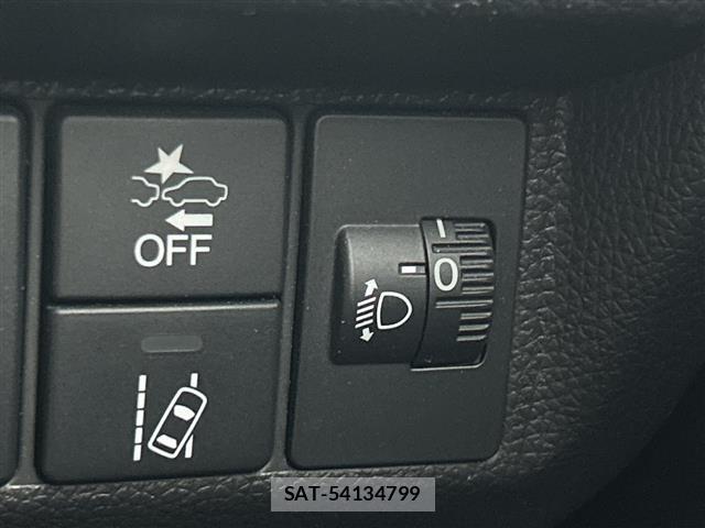 Honda FIT 2018 8921763-4