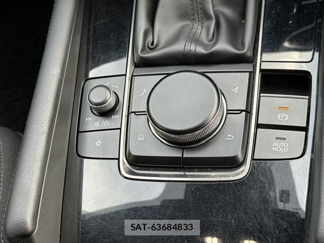 Mazda MAZDA3 2023 8909290-10