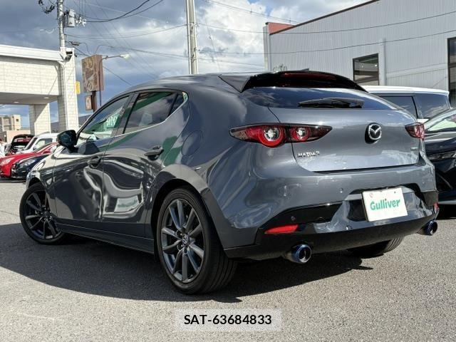 Mazda MAZDA3 2023 8909290-13