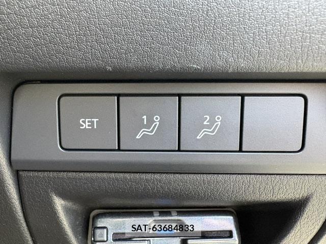Mazda MAZDA3 2023 8909290-21