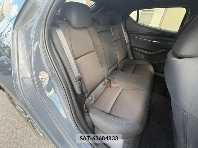 Mazda MAZDA3 2023 8909290-6
