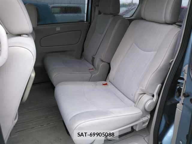 Nissan SERENA 2013 8920737-9