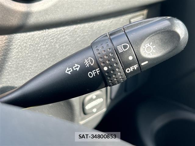 Toyota BB 2013 8860532-20