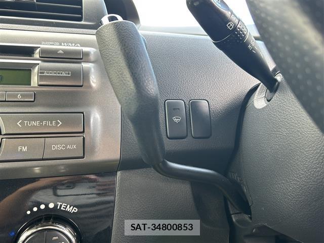 Toyota BB 2013 8860532-3