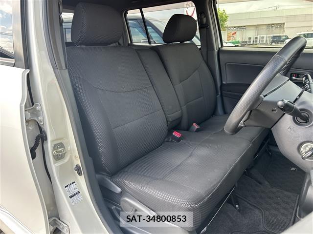 Toyota BB 2013 8860532-4