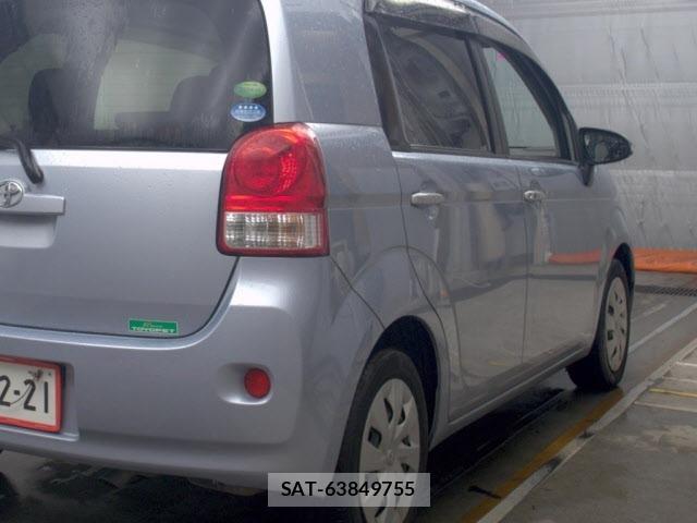 Toyota PORTE 2013 8762044-5