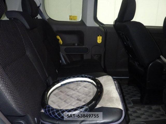Toyota PORTE 2013 8762044-8