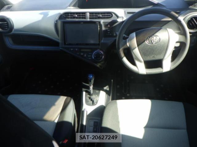 Toyota AQUA 2014 8949829-3