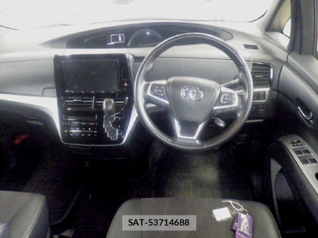 Toyota ESTIMA 2017 8692733-3