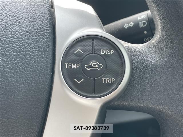 Toyota AQUA 2015 8705600-11