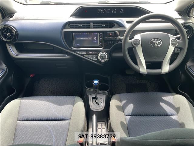 Toyota AQUA 2015 8705600-15