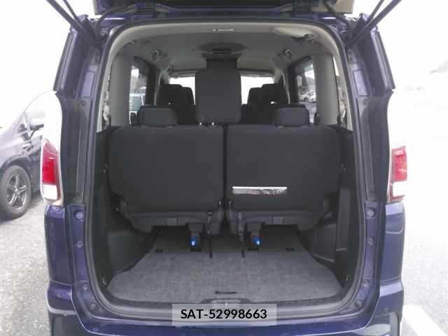 Nissan SERENA 2018 8920747-10