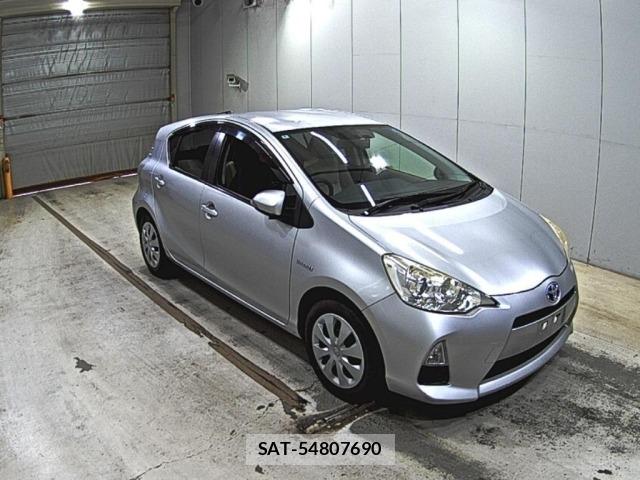 Toyota AQUA 2014 8949847-0