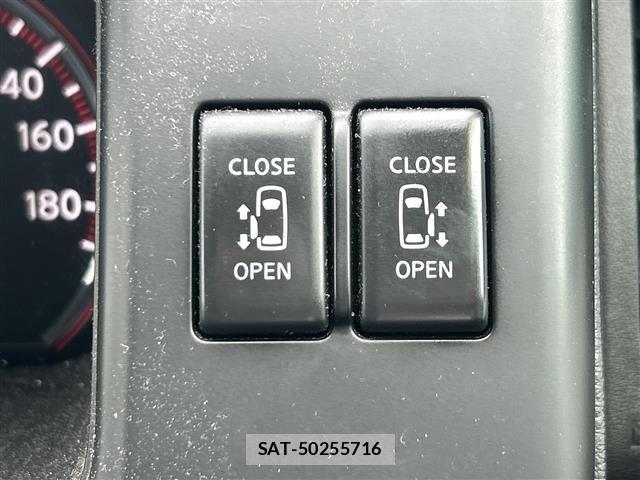 Nissan SERENA 2010 8926260-18