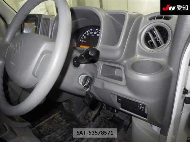 Suzuki EVERY 2017 8809845-5