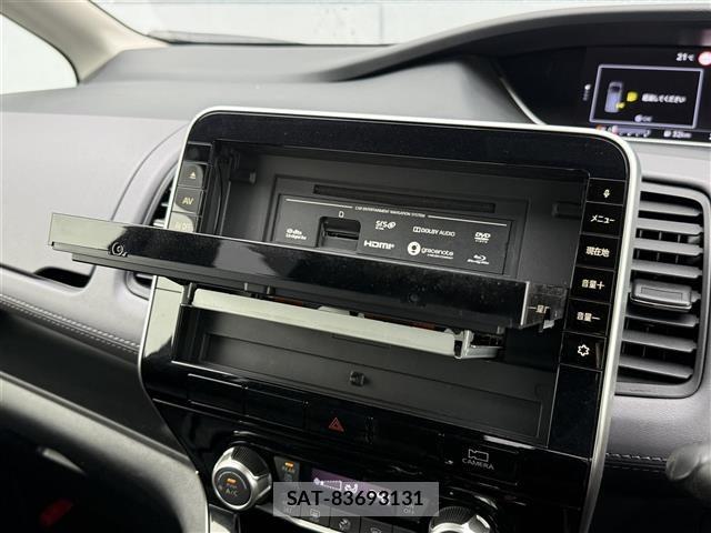 Nissan SERENA 2021 8926284-17