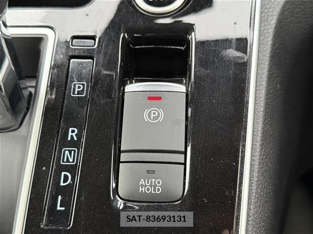 Nissan SERENA 2021 8926284-7