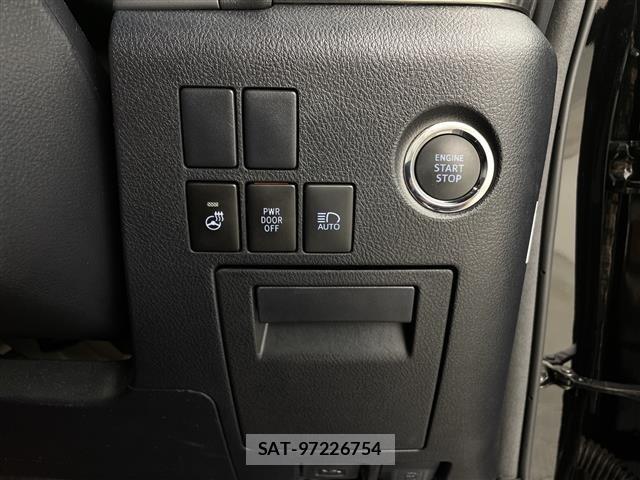 Toyota VELLFIRE 2020 8905032-1