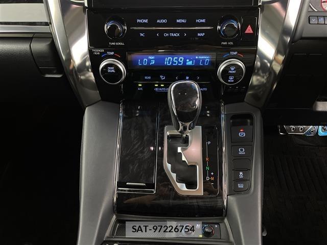 Toyota VELLFIRE 2020 8905032-3